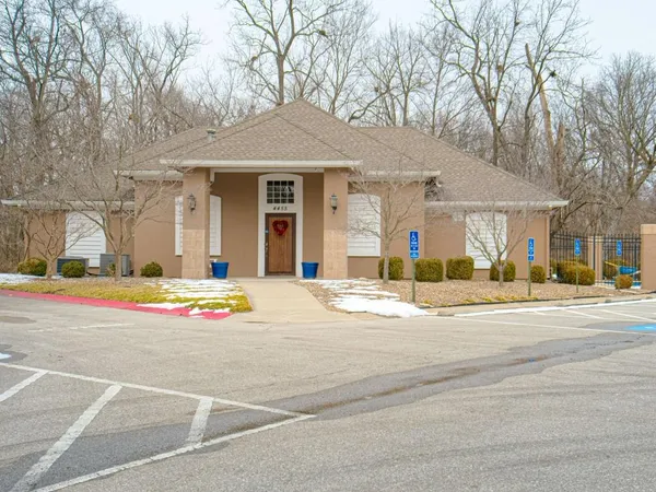 $339,900 | 17221 East 44th Terrace Court South, Independence, MO 64055