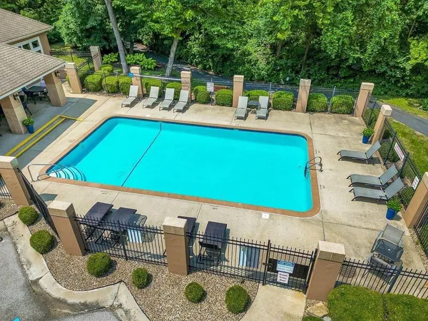 $339,900 | 17221 East 44th Terrace Court South, Independence, MO 64055