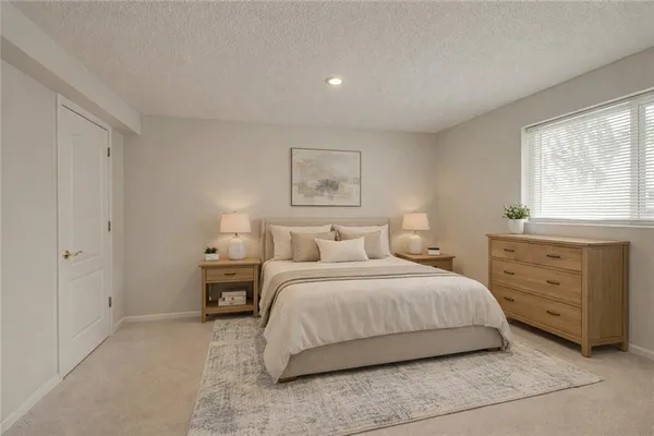 $339,900 | 17221 East 44th Terrace Court South, Independence, MO 64055