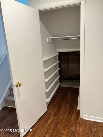 $2,200 | 39 Pin Oak Lane, Little Egg Harbor, NJ 08087
