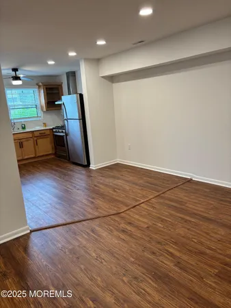 $2,200 | 39 Pin Oak Lane, Little Egg Harbor, NJ 08087