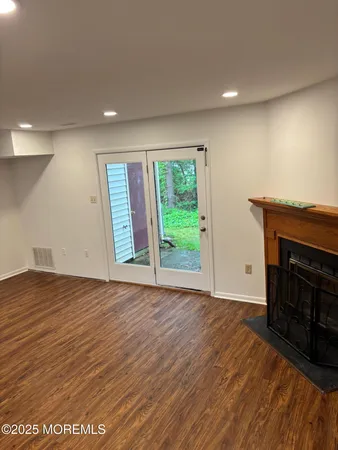 $2,200 | 39 Pin Oak Lane, Little Egg Harbor, NJ 08087