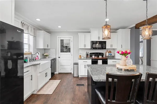 $459,000 | 27651 State Rte F, Brunswick, MO 65236