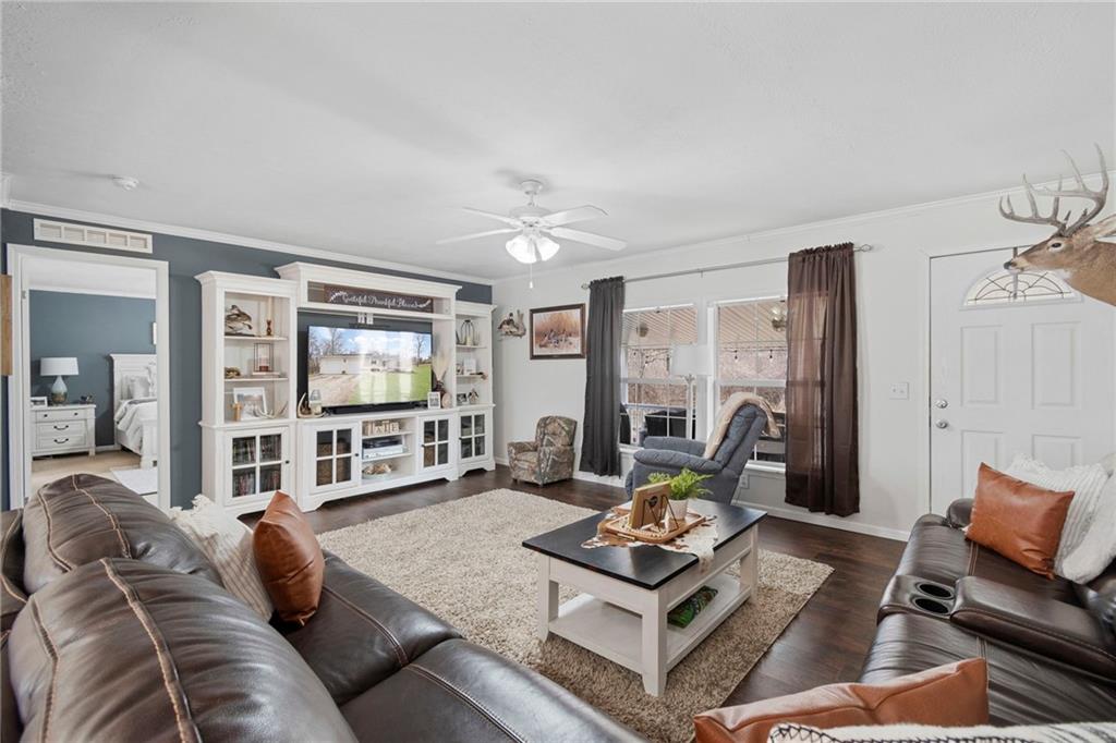 27651 State Rte F Brunswick, MO 65236 - Photo 16 of 66