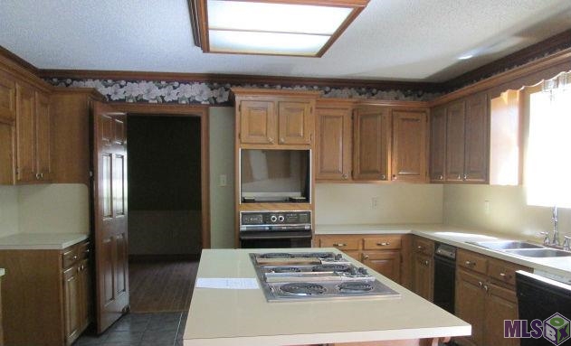 16332 Caesar Avenue Baton Rouge, LA 70816 - Photo 4 of 11 Gallery Image 4