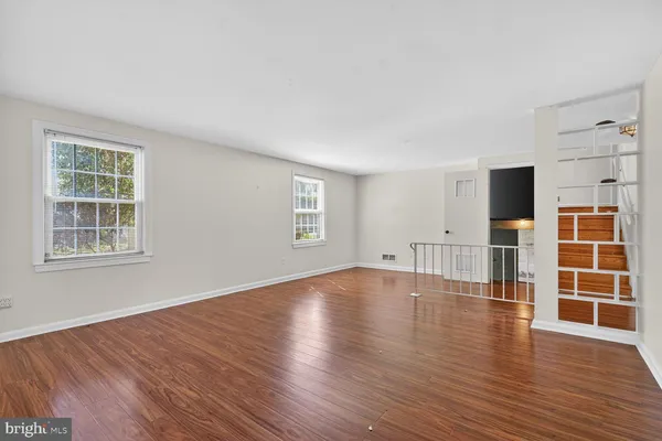 $975,000 | 4201 Dunnel Lane, Kensington, MD 20895