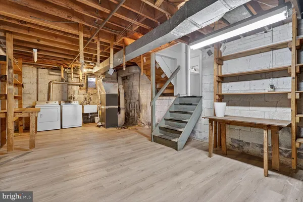 $975,000 | 4201 Dunnel Lane, Kensington, MD 20895