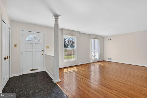 $975,000 | 4201 Dunnel Lane, Kensington, MD 20895
