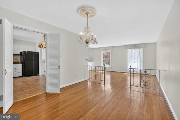 $975,000 | 4201 Dunnel Lane, Kensington, MD 20895