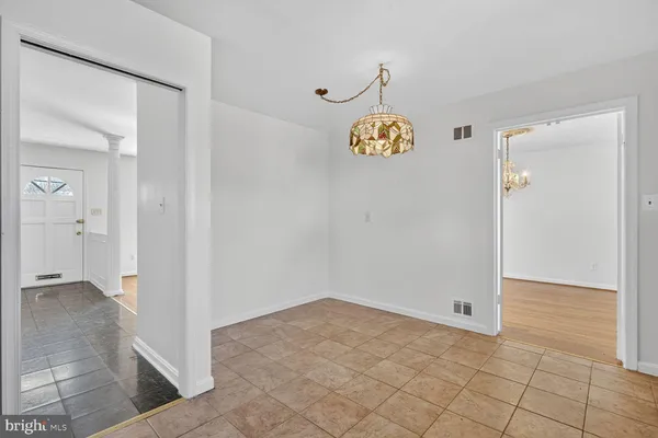 $975,000 | 4201 Dunnel Lane, Kensington, MD 20895
