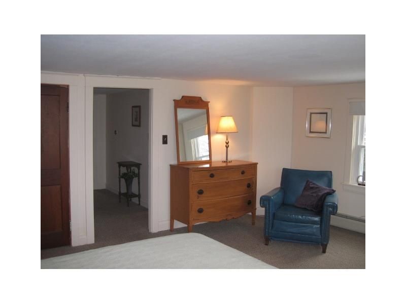 35 Treasure Road Narragansett, RI 02882 - Photo 16 of 26