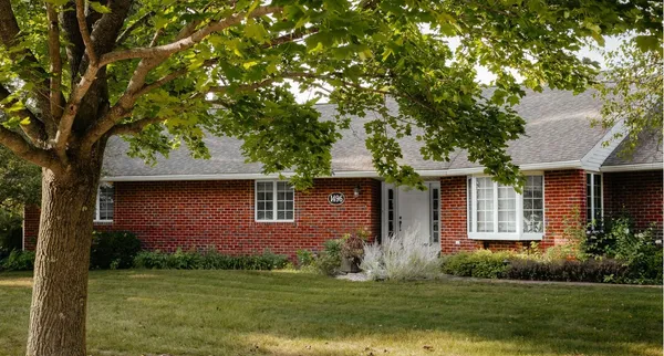$518,900 | 1496 Highway 150, Goodfield, IL 61742