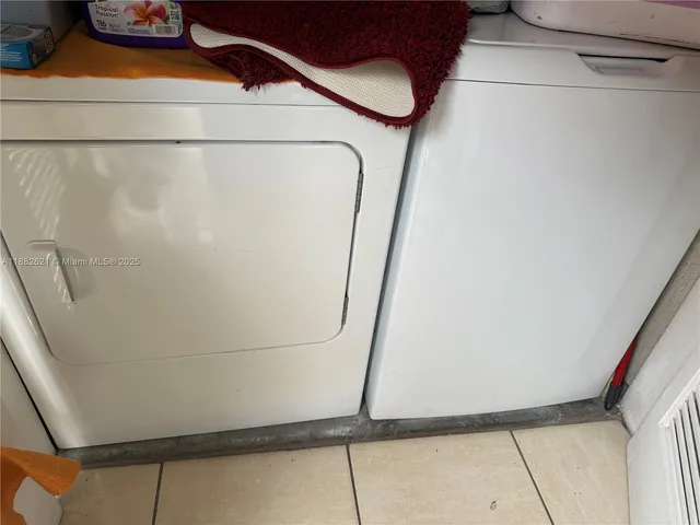 $252,900 | 1560 West 46th Street, Unit 229, Hialeah, FL 33012