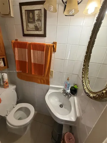 $252,900 | 1560 West 46th Street, Unit 229, Hialeah, FL 33012