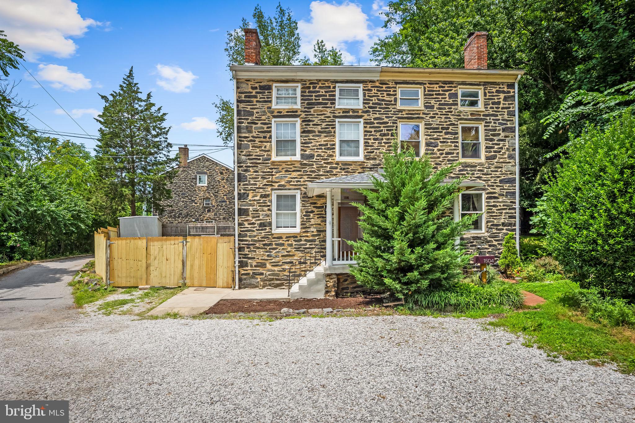 1506 Mill Race Road Baltimore, MD 21211 - Photo 3 of 26