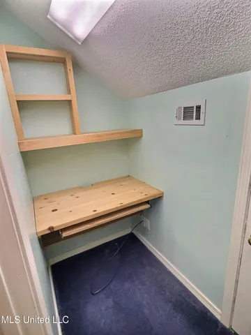 $1,700 | 9301 Blueberry Drive, Ocean Springs, MS 39564