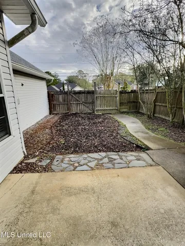 $1,700 | 9301 Blueberry Drive, Ocean Springs, MS 39564