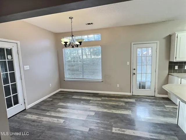 $1,700 | 9301 Blueberry Drive, Ocean Springs, MS 39564