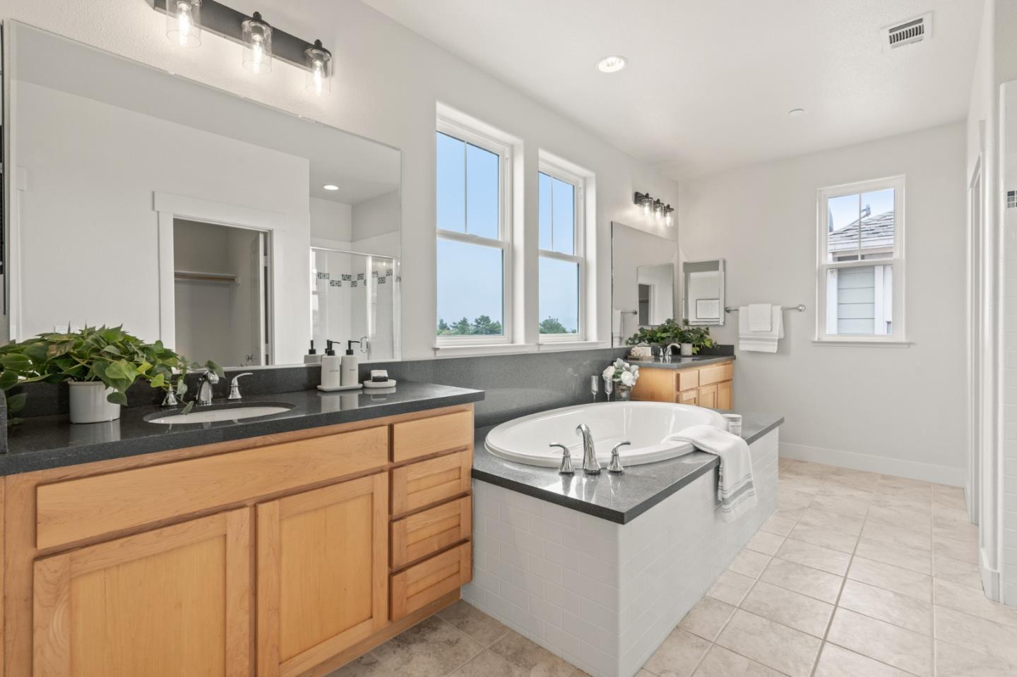 221 Bayberry Circle Pacifica, CA 94044 - Photo 34 of 63