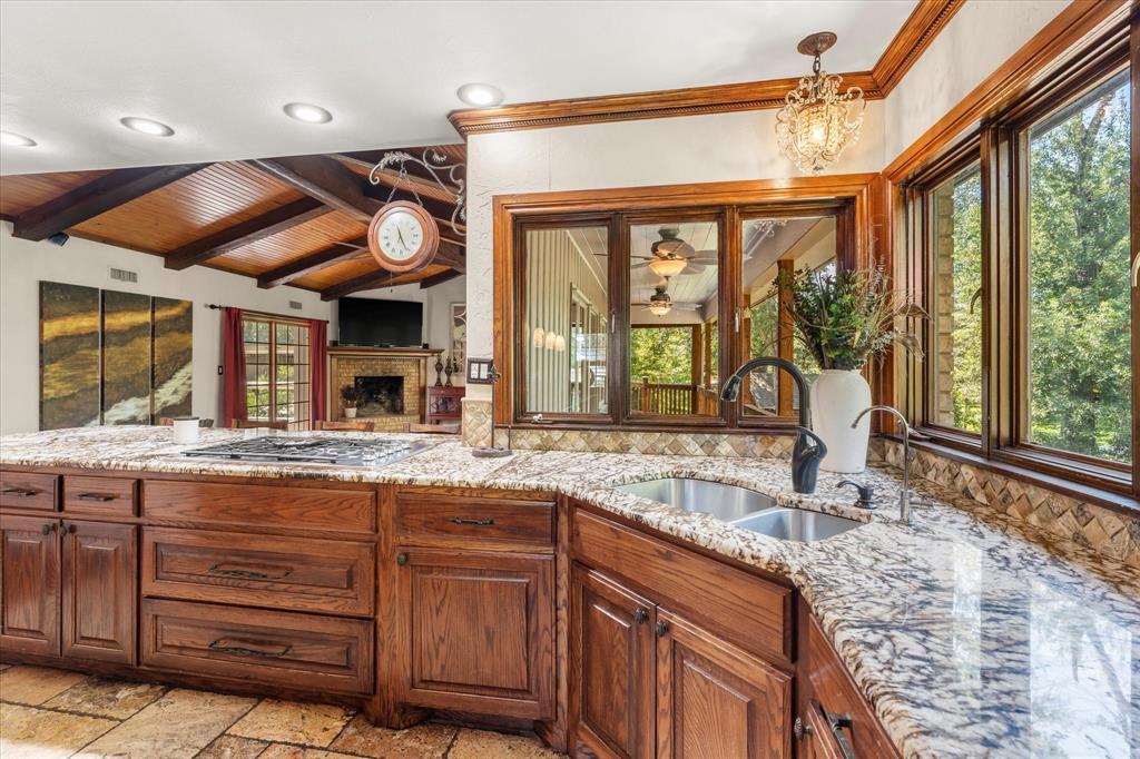 508 Azalea Lane Mount Pleasant, TX 75455 - Photo 23 of 40