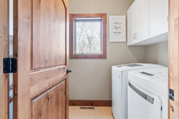 $1,285,000 | 9636 Walleye Road Northwest, Brandon, MN 56315