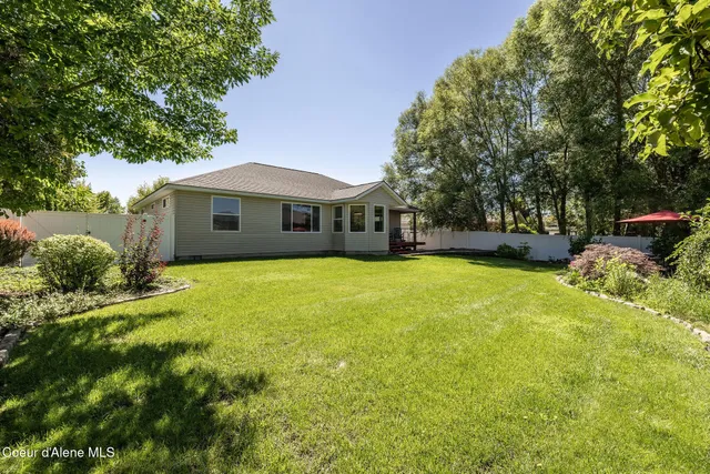 $615,000 | 2715 West Broadmoore Drive, Hayden, ID 83835