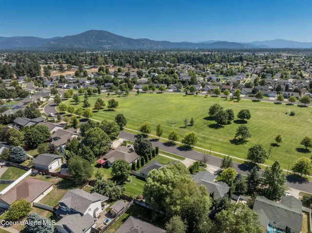 $615,000 | 2715 West Broadmoore Drive, Hayden, ID 83835