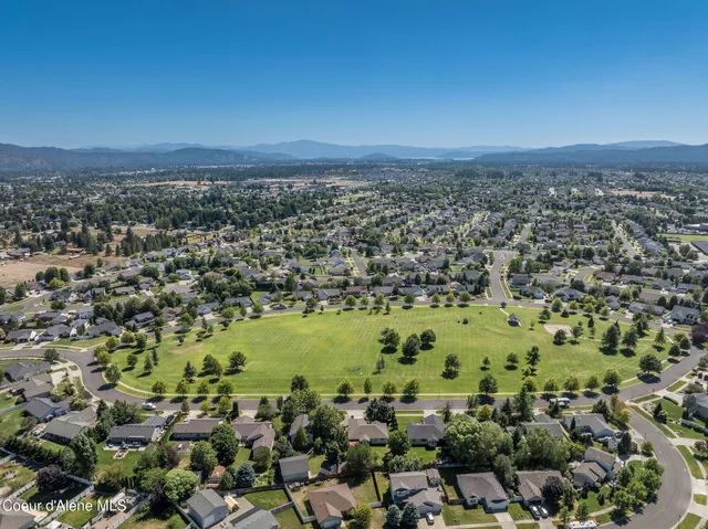 $615,000 | 2715 West Broadmoore Drive, Hayden, ID 83835