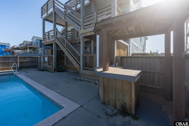 $2,999,999 | 8225 South Old Oregon Inlet Road, Nags Head, NC 27959