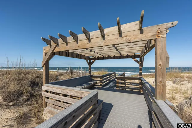 $2,999,999 | 8225 South Old Oregon Inlet Road, Nags Head, NC 27959