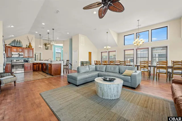 $2,999,999 | 8225 South Old Oregon Inlet Road, Nags Head, NC 27959