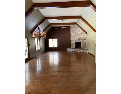 14 Bretton Road Dover, MA 02030 - Photo 11 of 17 Gallery Image 11