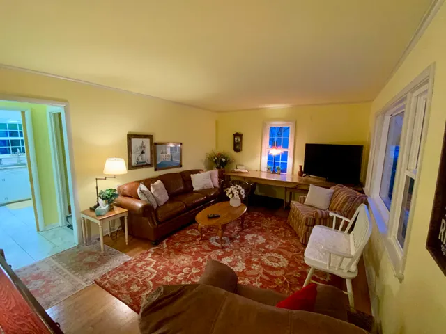 $255,000 | 1720 Viebahn Street, Manitowoc, WI 54220