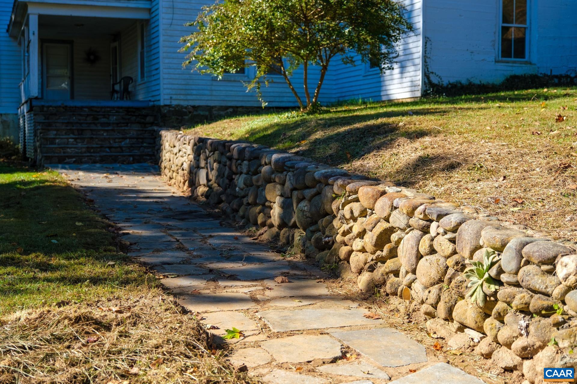 37 Pharsalia Road Roseland, VA 22967 - Photo 39 of 59