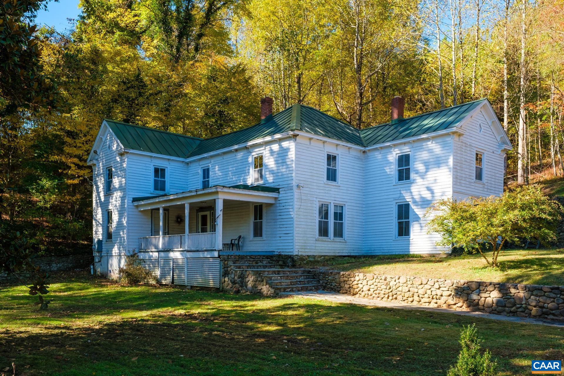 37 Pharsalia Road Roseland, VA 22967 - Photo 5 of 59 a front view of a house with a yard
