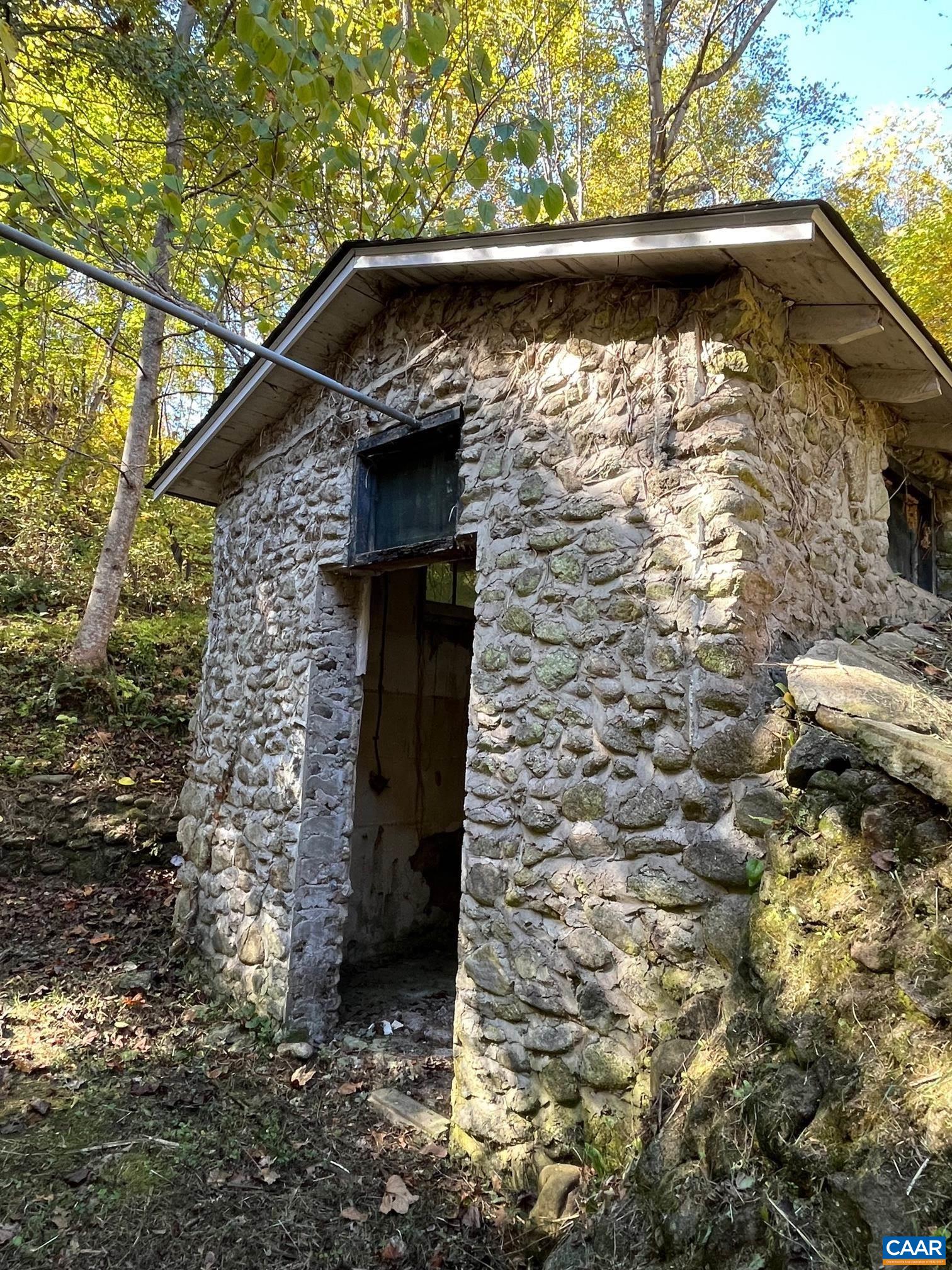 37 Pharsalia Road Roseland, VA 22967 - Photo 57 of 59