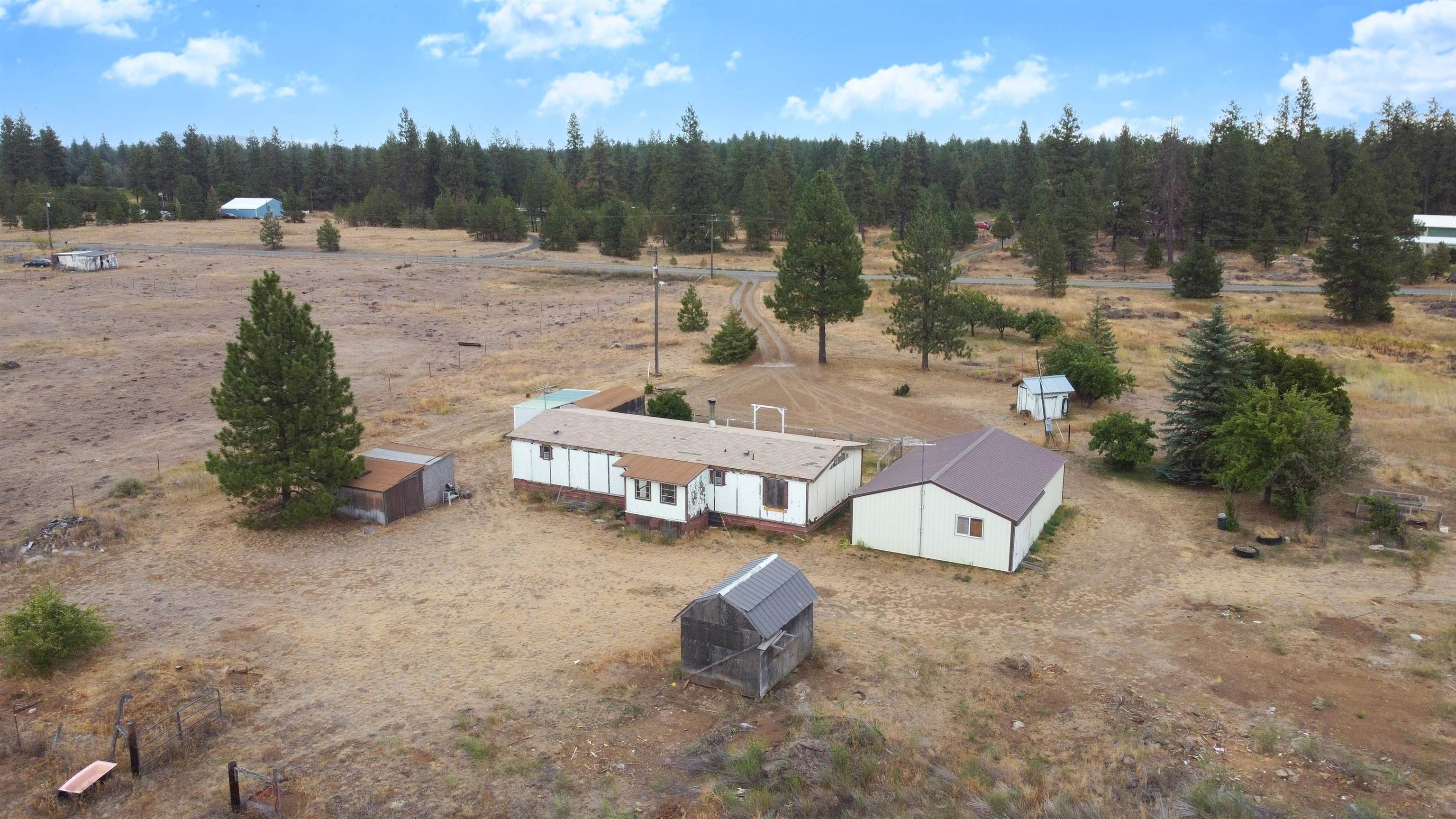 16402 South Carstens Road Edwall, WA 99008 - Photo 31 of 50