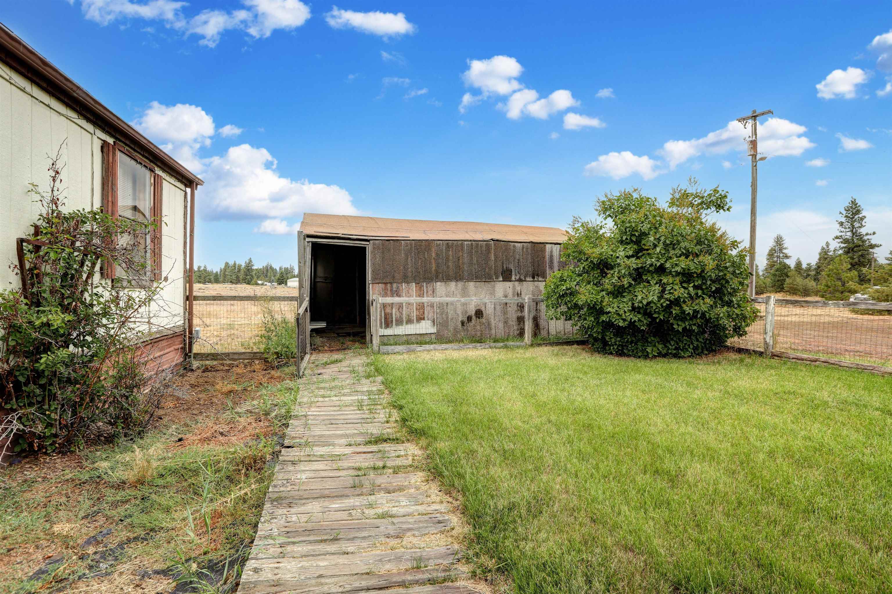 16402 South Carstens Road Edwall, WA 99008 - Photo 41 of 50