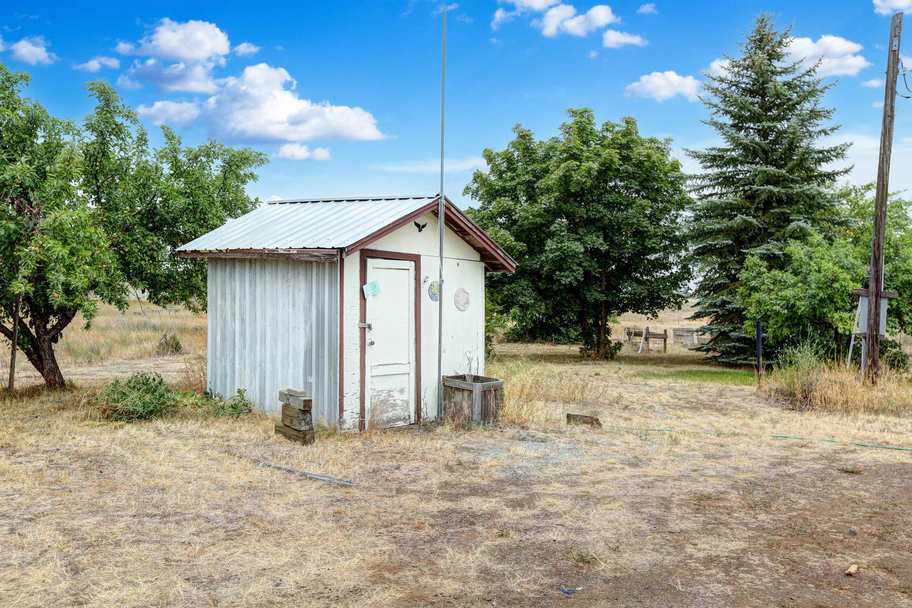 16402 South Carstens Road Edwall, WA 99008 - Photo 42 of 50