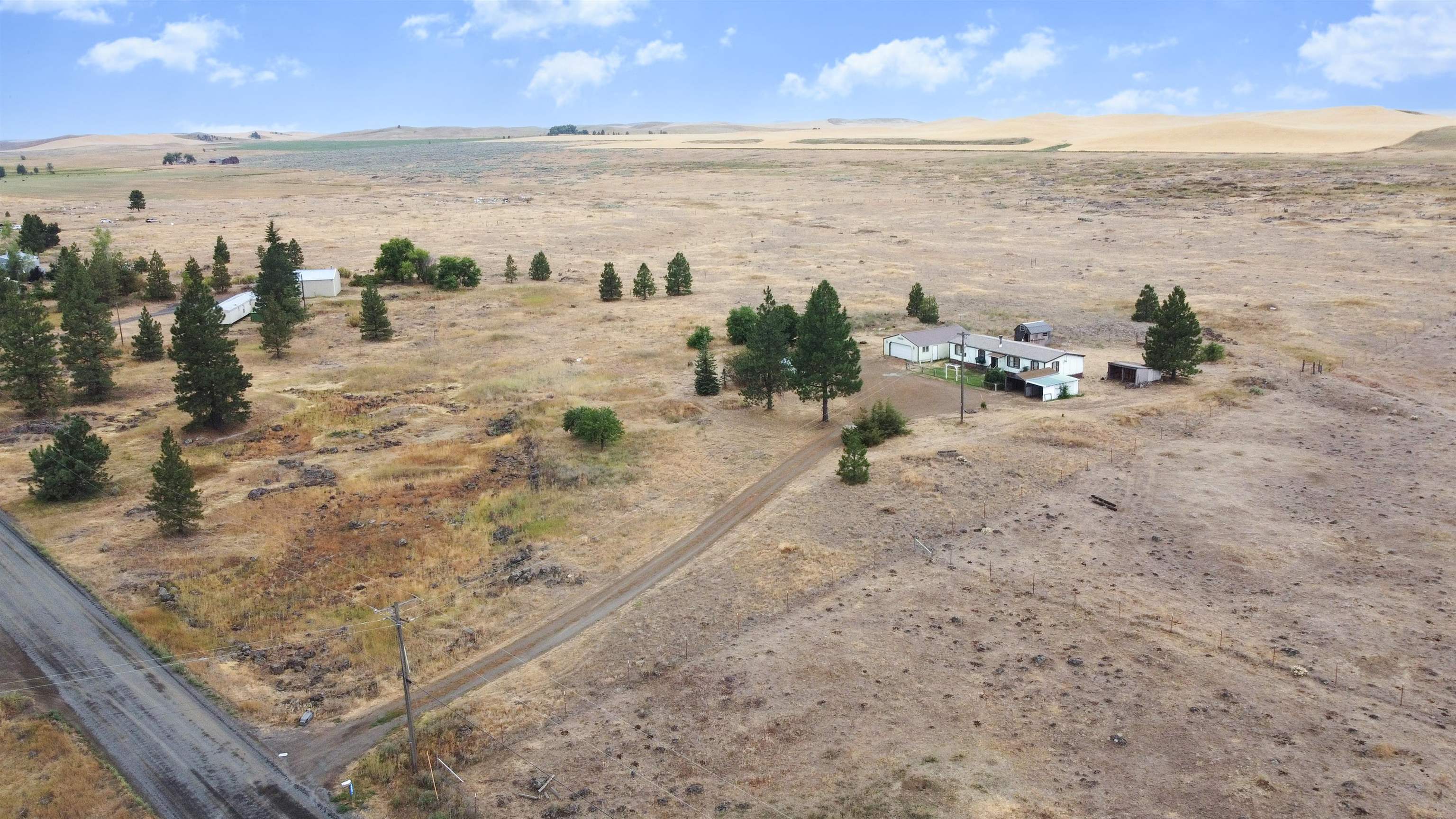 16402 South Carstens Road Edwall, WA 99008 - Photo 5 of 50