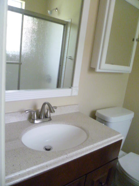 1088 Jeffery Street Boca Raton, FL 33487 - Photo 16 of 19 Bath