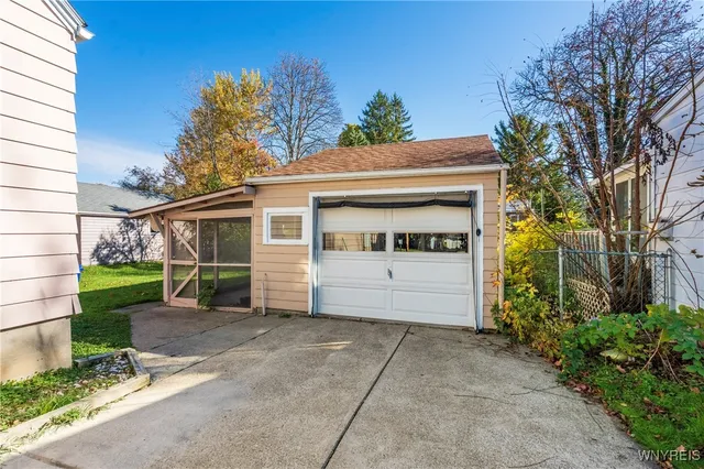 $219,000 | 5645 West Lane, Hamburg, NY 14085