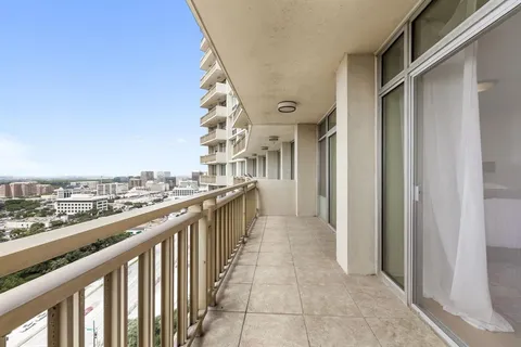 $299,999 | 6211 West Northwest Highway, Unit 2005, Dallas, TX 75225