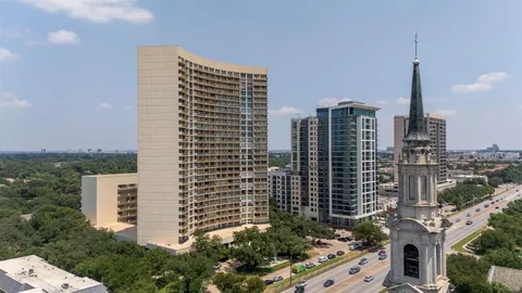 $299,999 | 6211 West Northwest Highway, Unit 2005, Dallas, TX 75225