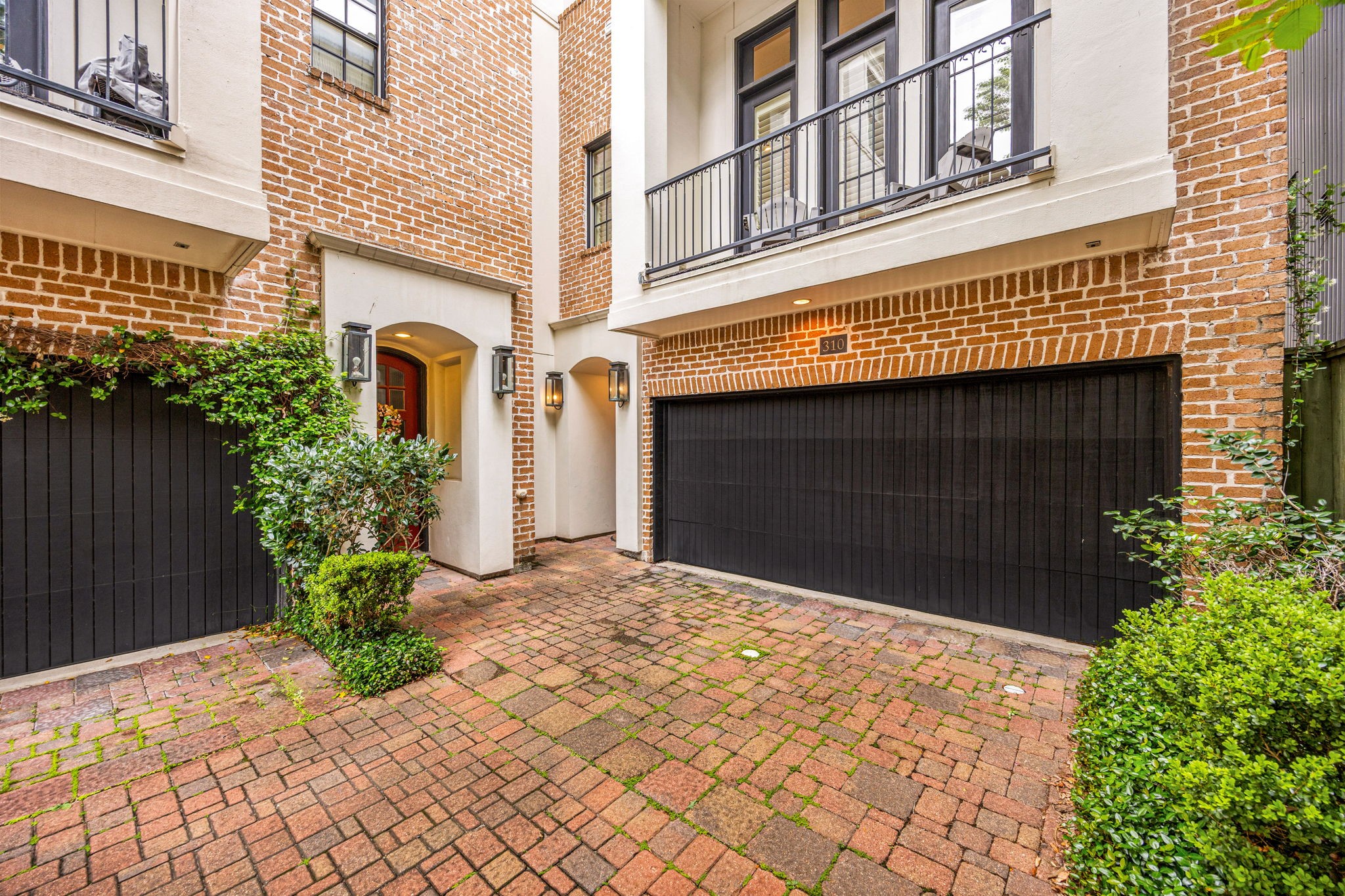 310 West Bell Street Houston, TX 77019 - Photo 3 of 44