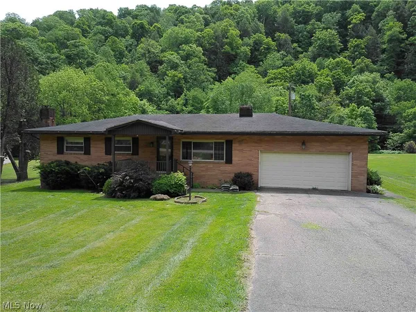 $279,900 | 1960 County Road 56, Toronto, OH 43964