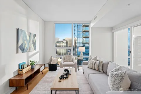 $650,000 | 121 Stewart Street, Unit 2202, Seattle, WA 98101