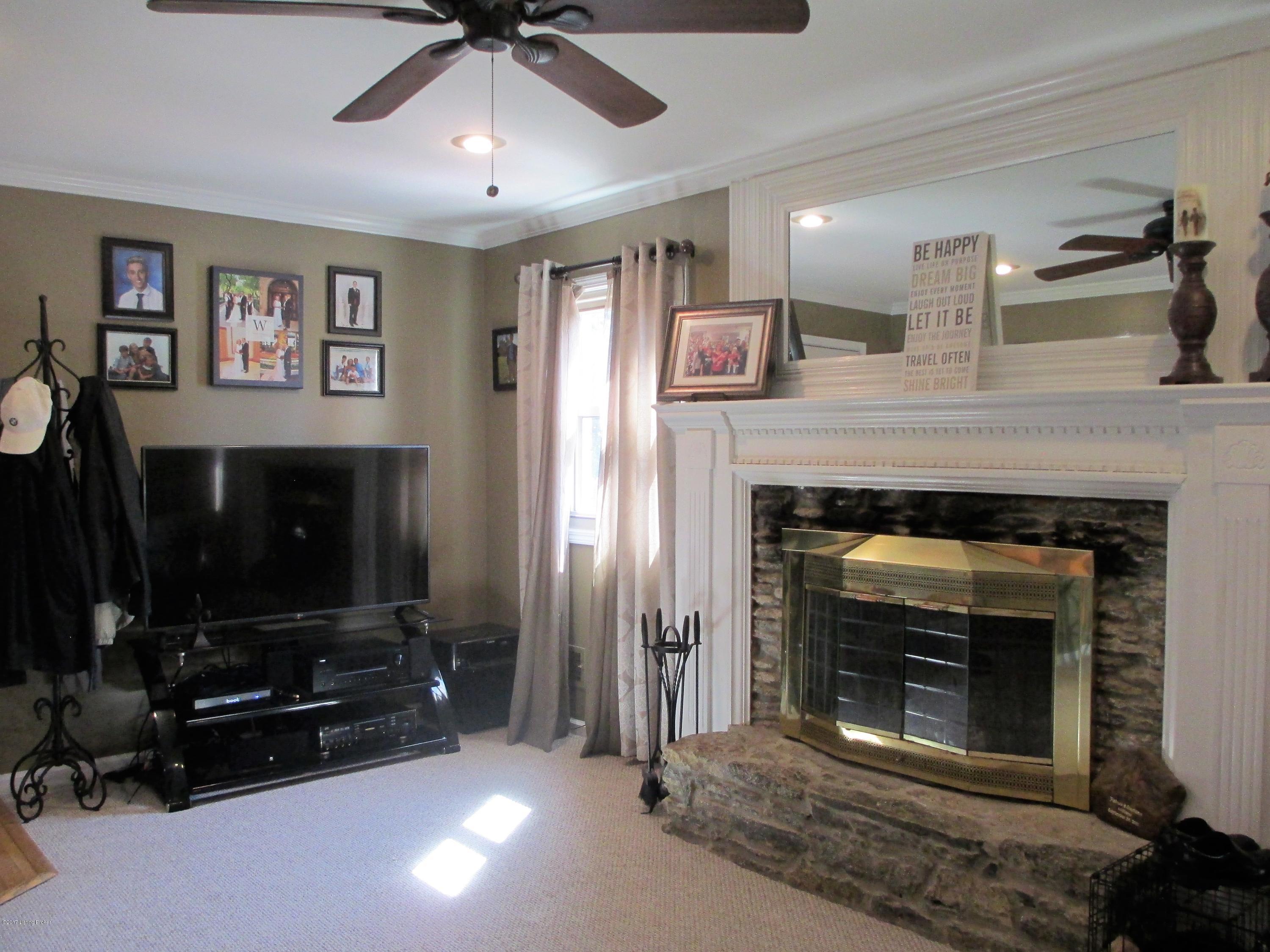 10104 St Rene Road Jeffersontown, KY 40299 - Photo 5 of 17 5