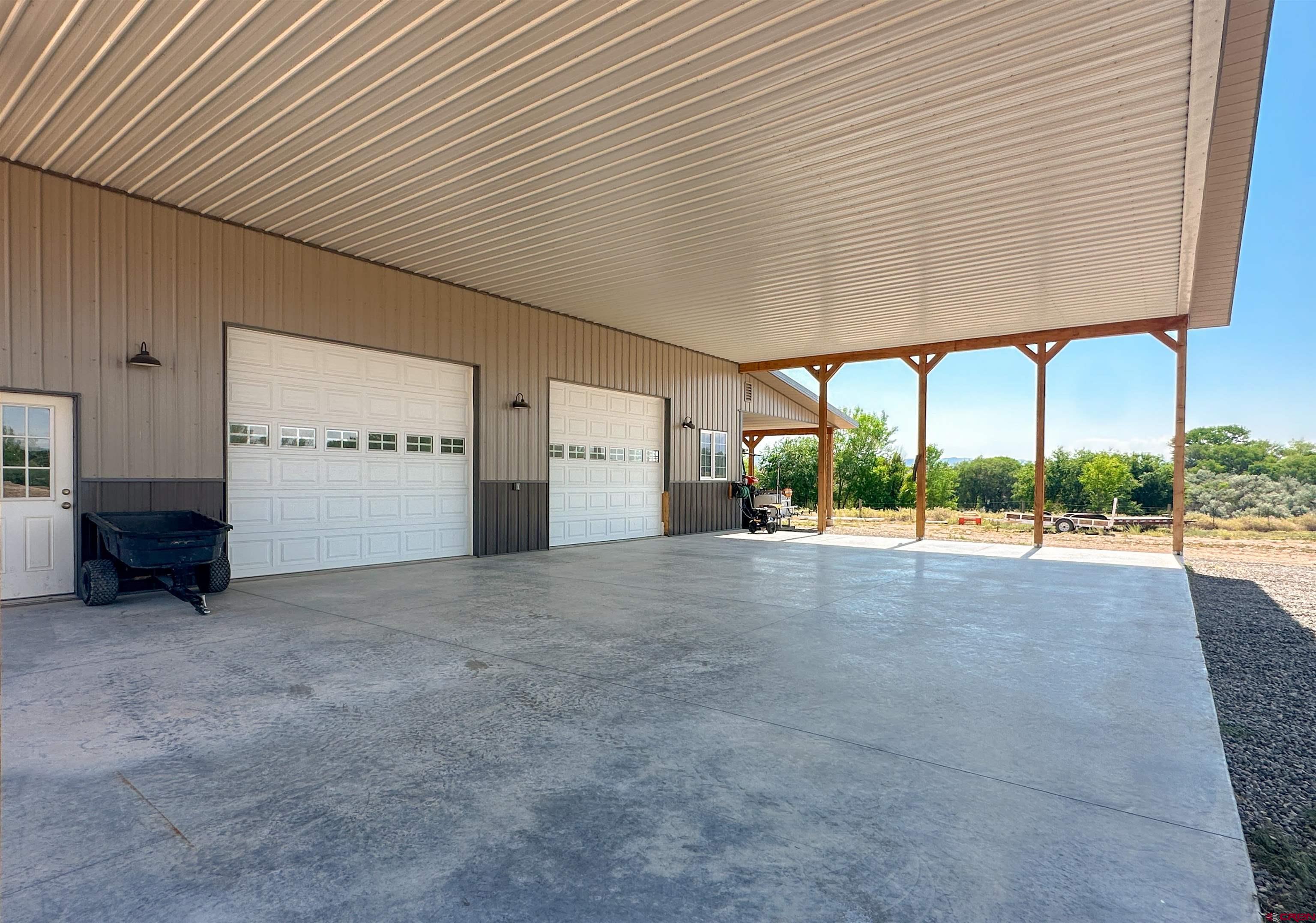 7276 5550th Road Olathe, CO 81425 - Photo 36 of 45 a view of an empty room with a window