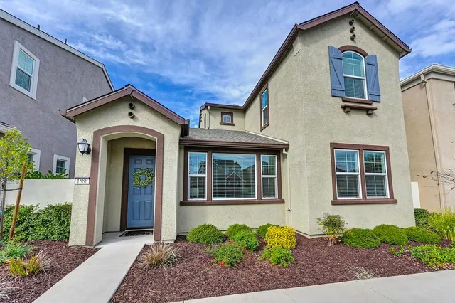 $525,000 | 1588 Parkside Way, Roseville, CA 95747